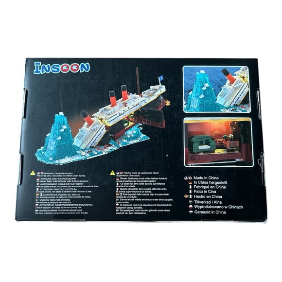 Titanic 2-in-1 Lighted Building Set 1935 Pieces New in Box INSOON brand NWT kids - Picture 2 of 3